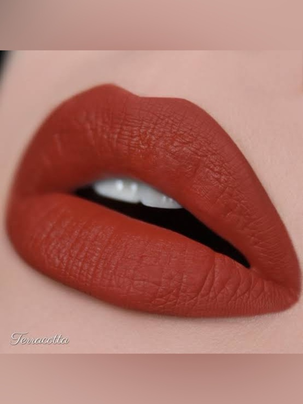Jeffree Star Velour Liquid Lipstick Mini in Firehouse Pole